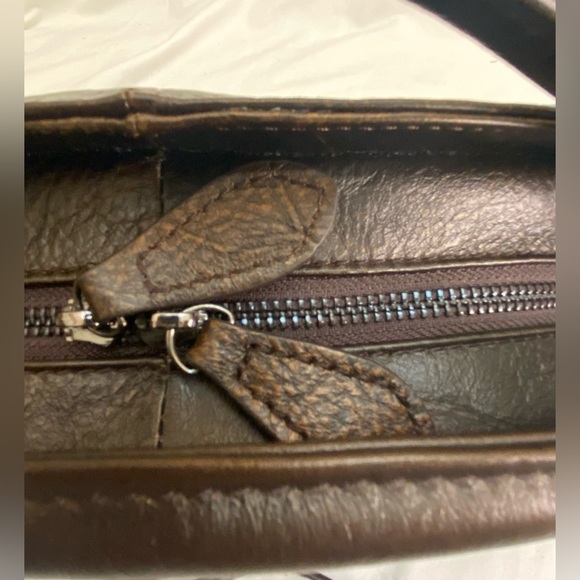 Retro Tooled Coffee Brown Leather Cowhide Two-Way Handbag Adjustable Strap EUC - Picture 7 of 16